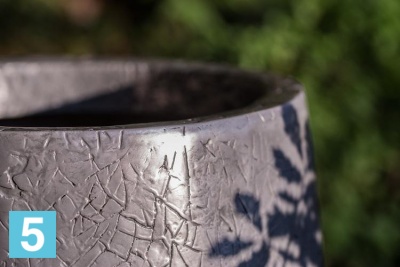 Высокое кашпо Fleur ami Crackle Aluminium 50-d, 120-h, серебряное в #REGION_NAME_DECLINE_PP#